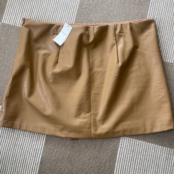 Leather Skort NWT - Picture 5 of 5